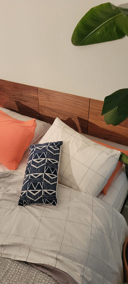 SOLID GROUND in Walnut Mocha